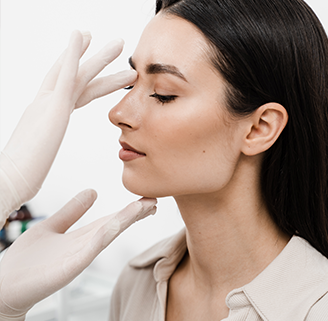 الدكتور أنس أبو شملة اختصاصي الأنف والأذن والحنجرة وجراح تجميل الأنف - Dr. Anas Abu Shamleh, ENT Specialist and Rhinoplasty Surgeon