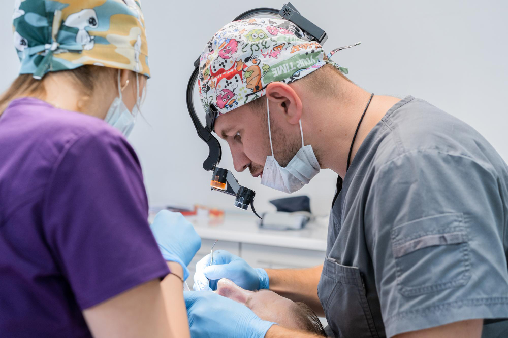 جراحة الجيوب الأنفية بالمنظار في عمّان – د. أنس أبو شملة